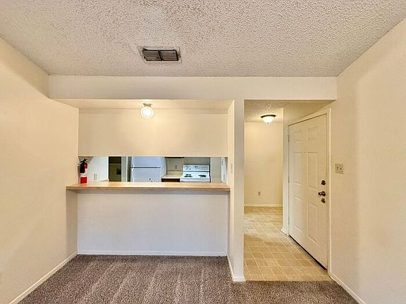 2nd image of 400 W Heritage Dr APT 201