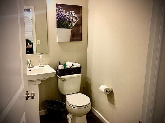 4th image of 480 Summer Grove Dr