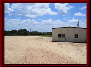 2689 Fm 50, Brenham, TX 77833