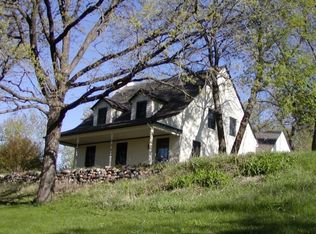 12076 Riverview Rd, Eden Prairie, MN 55347