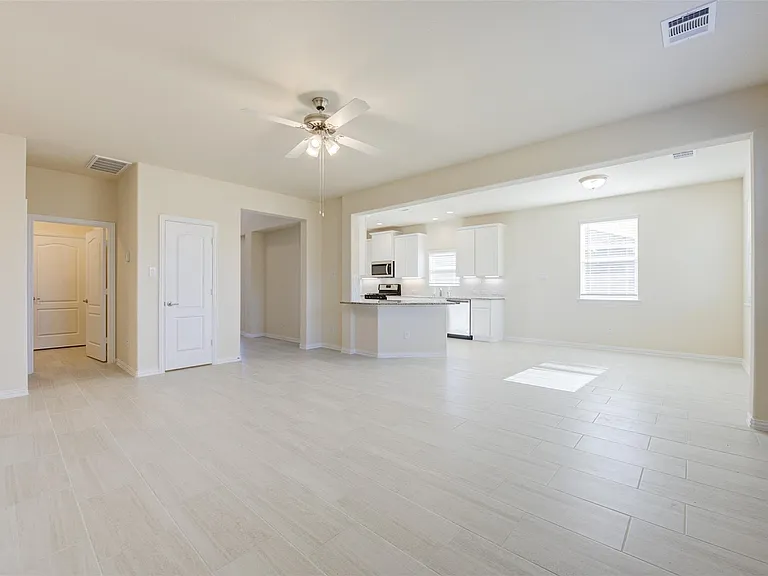 10902 Granite Chief Dr — Photo 15