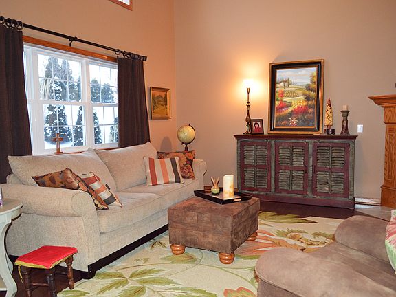 5th image of 4223 Cherryshire Dr