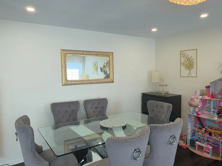 611 Bennett Blvd — Photo 3