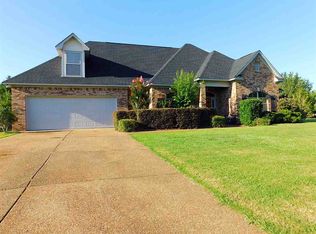 307 Hunters Ridge Dr, Clinton, MS 39056