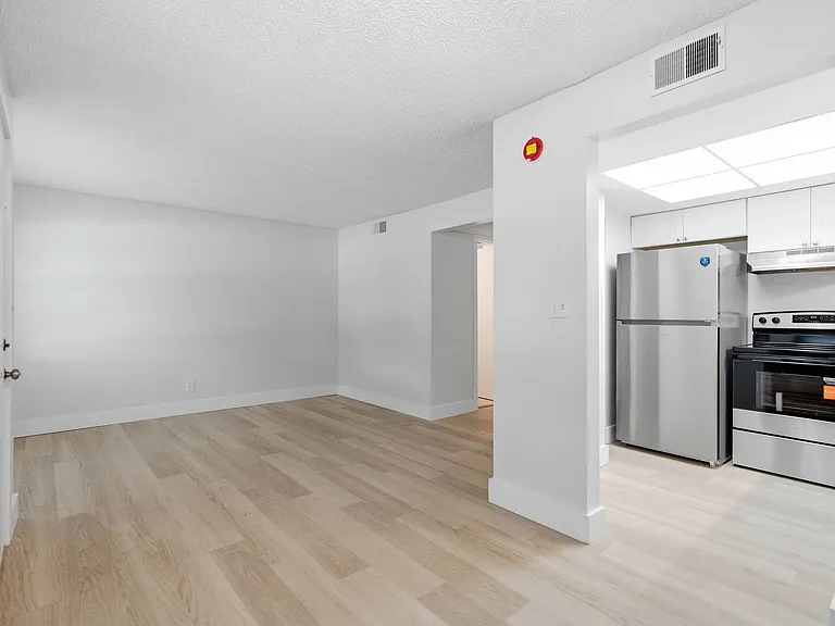 1283 Pierce St #2 — Photo 1