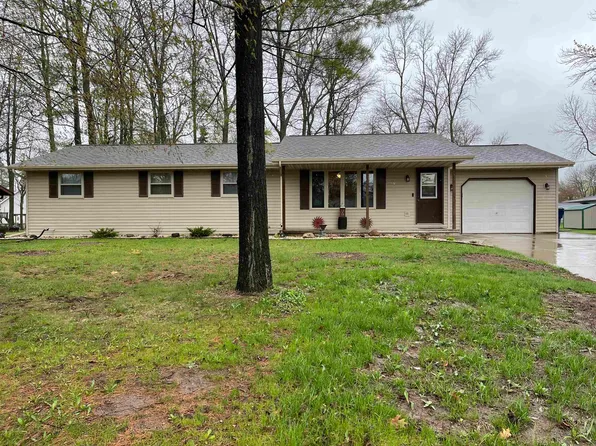 270 Chicago St, Pulaski, WI 54162