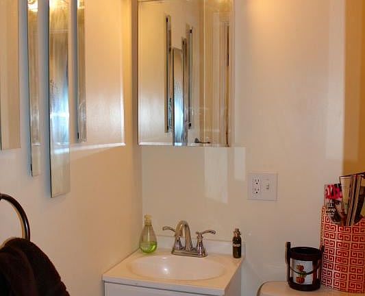 879 Beacon St. #4 Boston - Fenway Shared Unit Photo 3