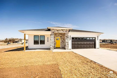 2449 Harrier Dr Photo 1