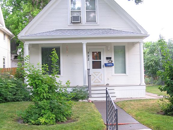 3rd image of 722 4th Ave S