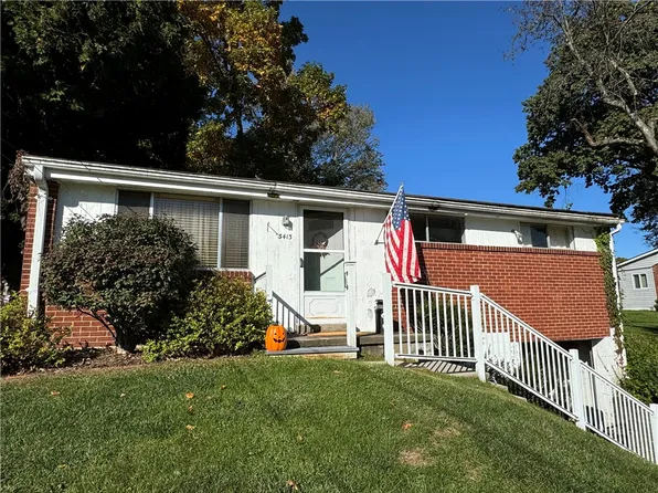 3413 E Stag Dr W, Gibsonia, PA 15044