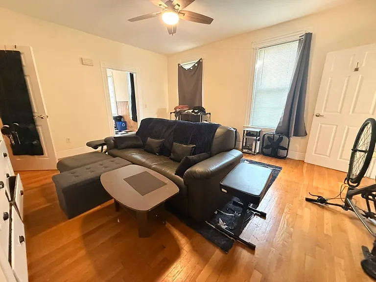 202 Market St #1 — Photo 5