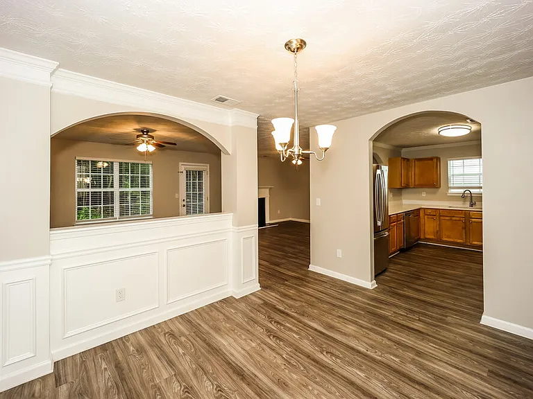 11264 James Madison Dr — Photo 7
