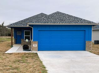 214 Mark St, Hillsboro, TX 76645