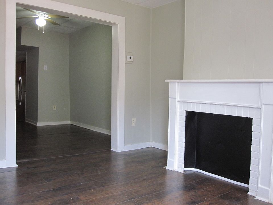 Naturally flowing open rooms