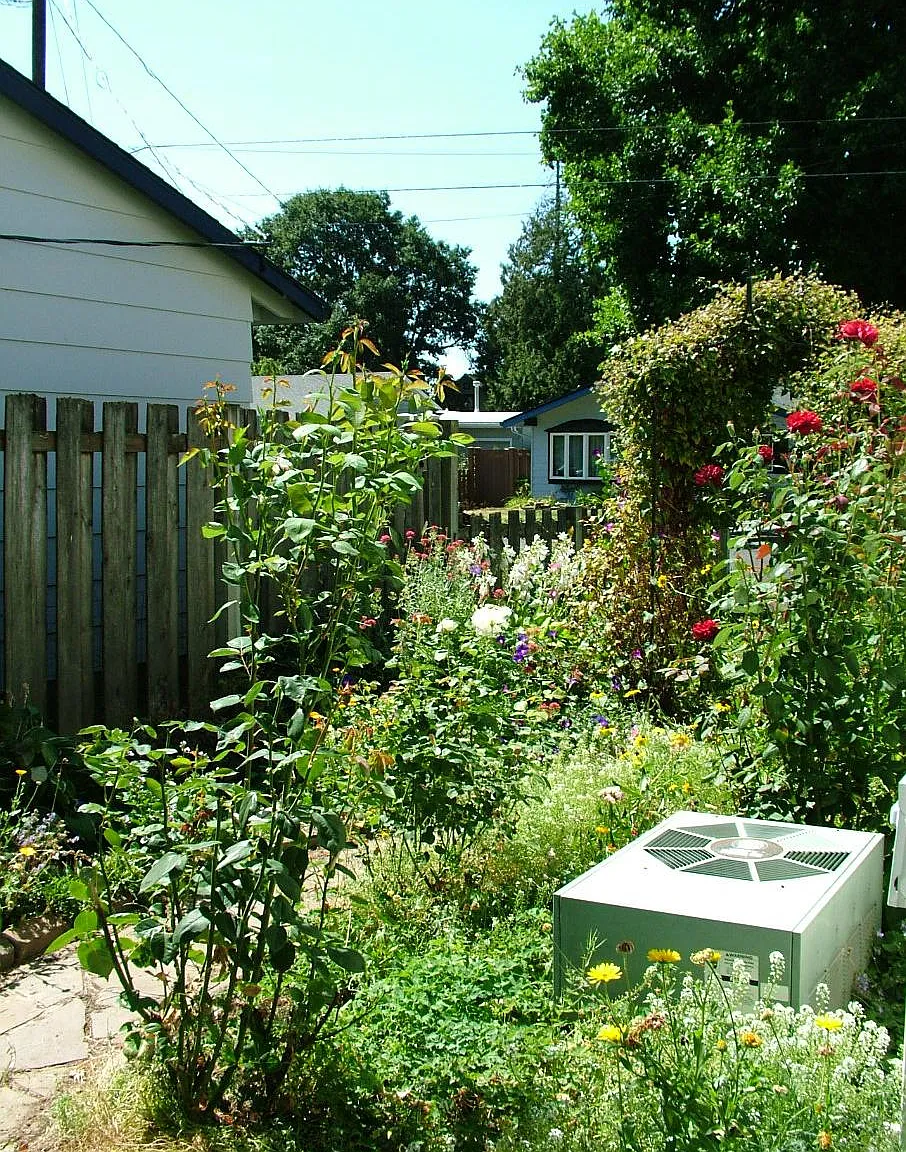 4012 SE 75th Ave — Photo 3