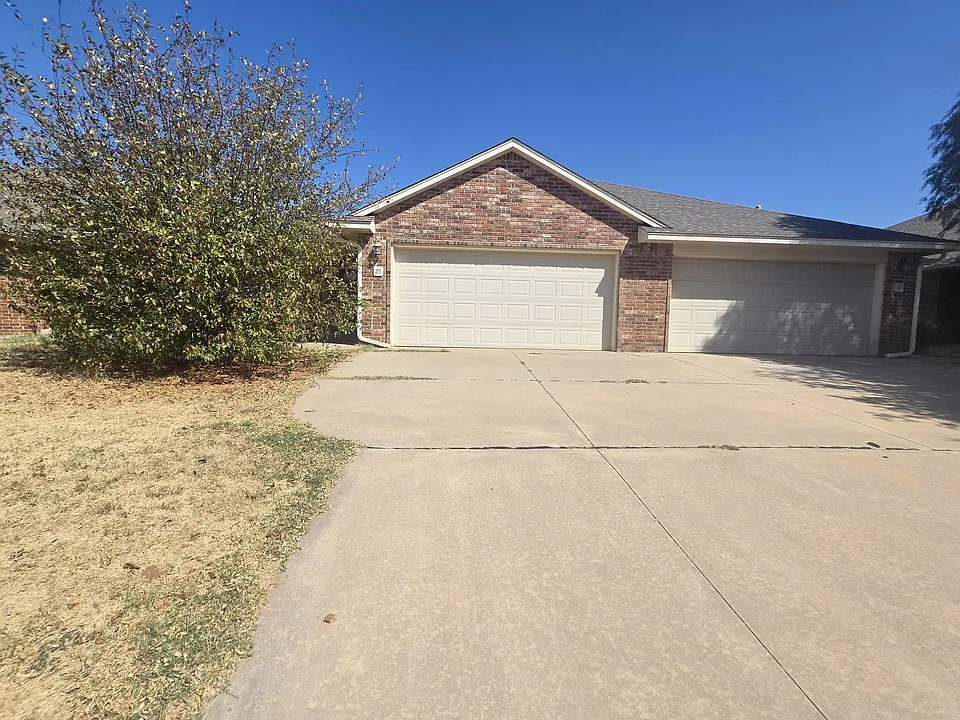 25 NW 155th St