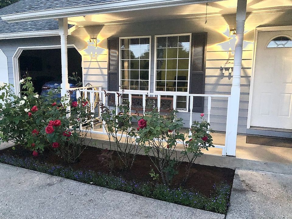 2nd image of 33758 Berg Rd