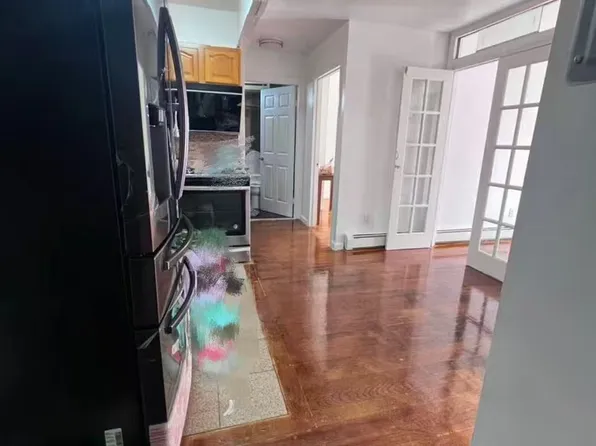 420 42nd Street image 1 of 4