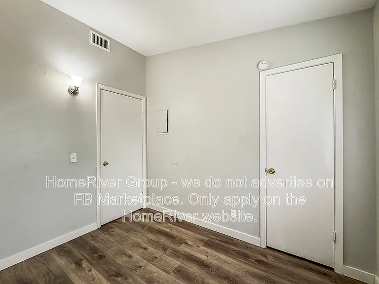 4814 Castle Arms — Photo 14