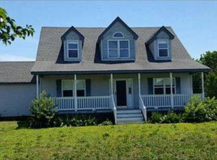 203 Fentress Dr, Knotts Island, NC 27950