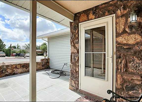 2nd image of 2055 Ocean Side Dr