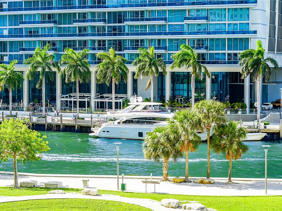 1st image of 475 Brickell Ave #1306