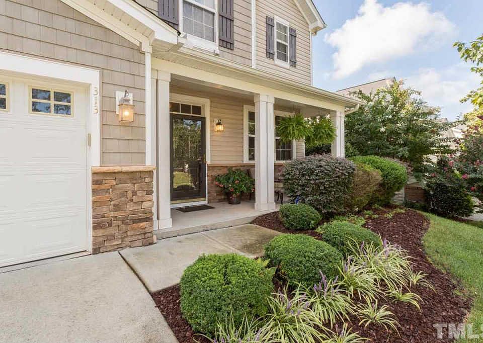 2nd image of 313 Hillview Dr