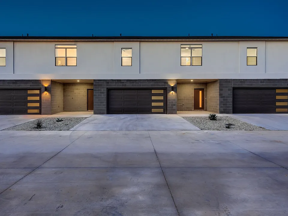 310 Homestead Ave #5