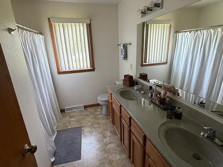 Crowfoot Ct — Photo 10
