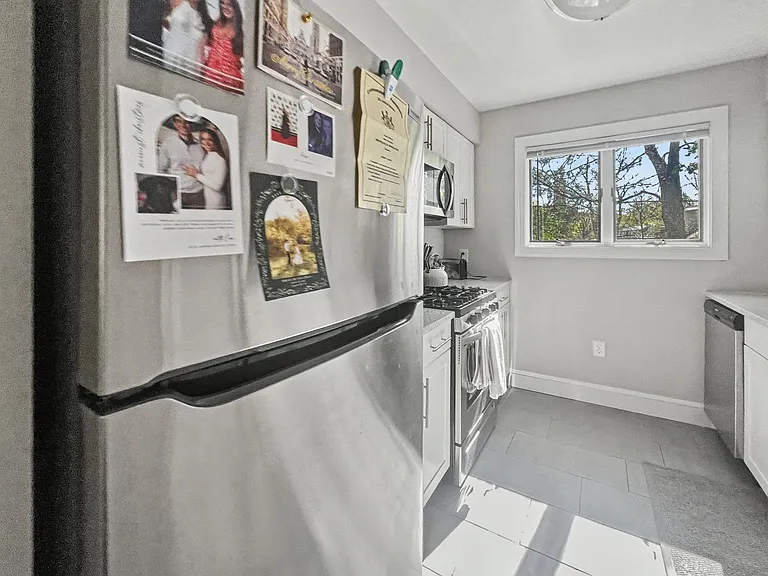 114 Walnut Ave — Photo 6