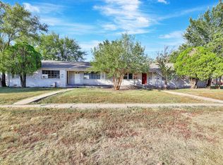 619 S Hunter St, Wichita, KS 67207