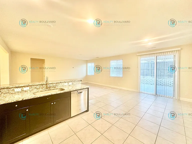 2098 Bishop Pine St — Photo 8