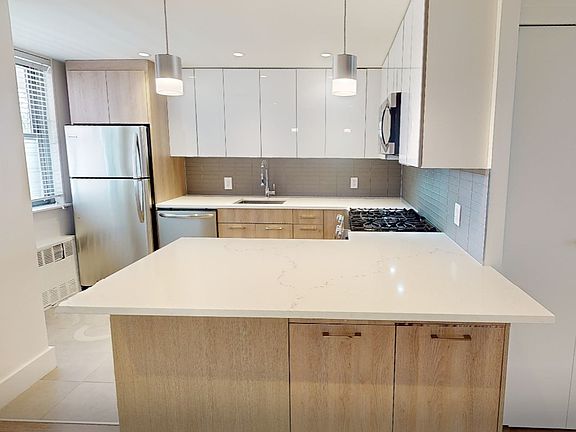 3rd image of 104-40 Queens Blvd APT 3U