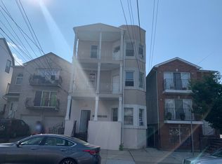 77 Littleton Ave, Newark, NJ 07107