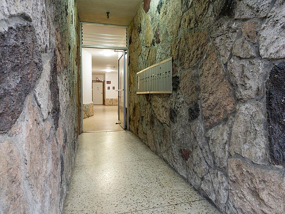 2nd image of 266 21st Ave APT 101