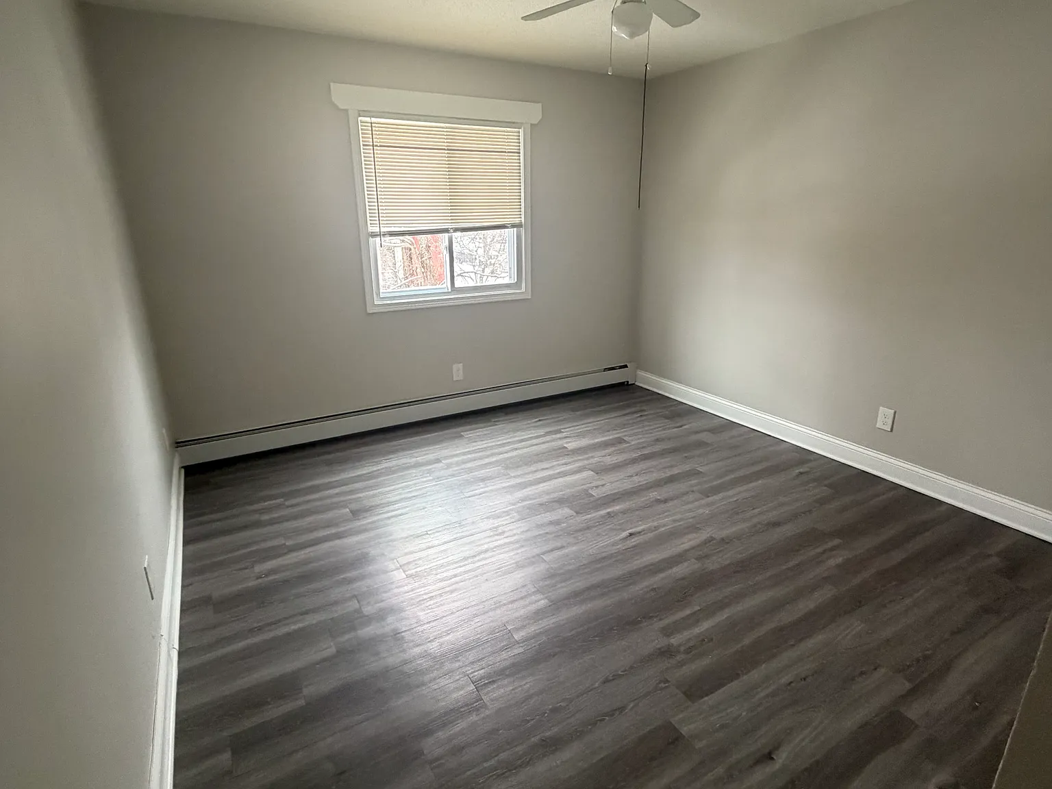 Twin Place Apartments — Photo 4