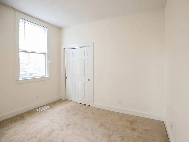71 Grove St #3 — Photo 10