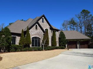 7350 Kings Mountain Rd, Vestavia, AL 35242