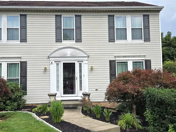 4004 Orchard Cir, Mc Kees Rocks, PA 15136