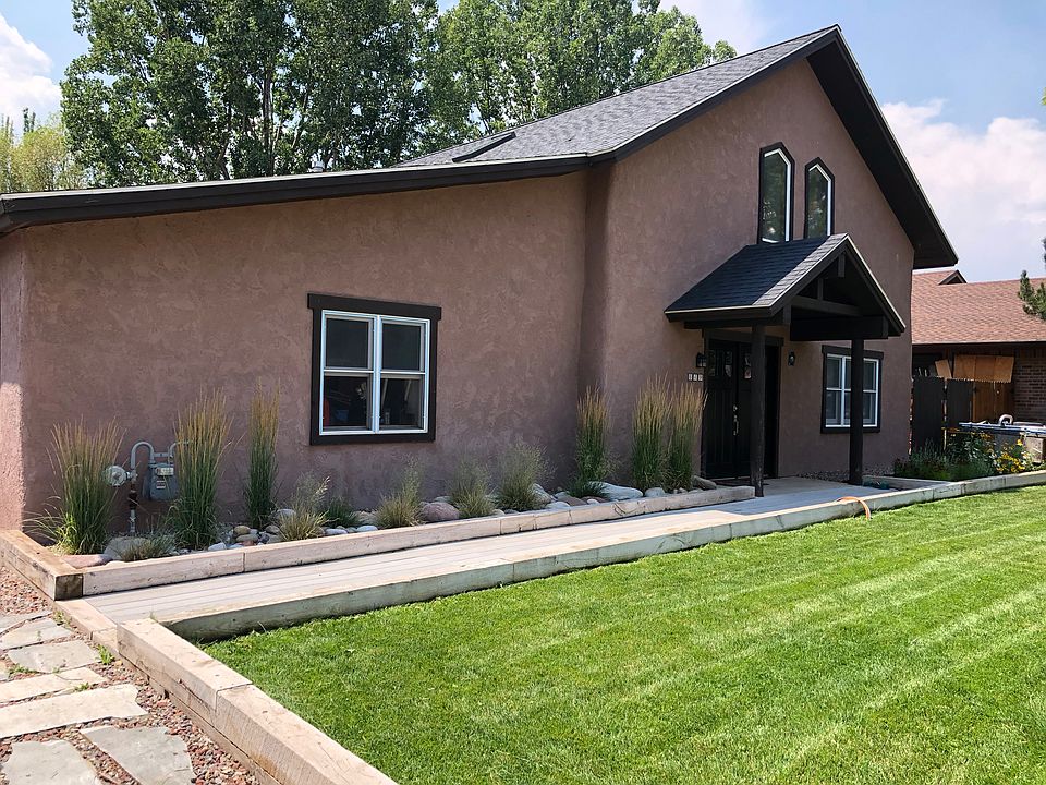 Street View front of House