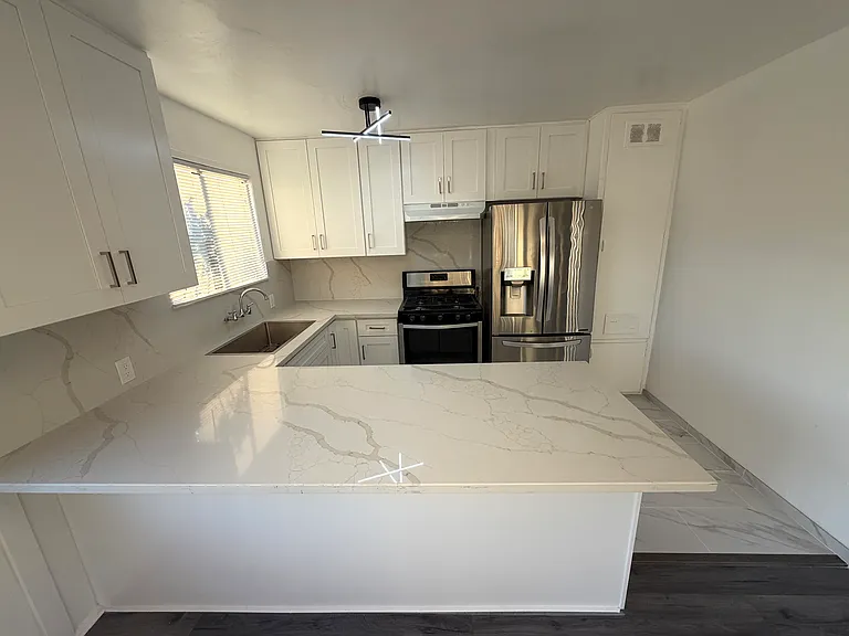 7328 Vista Del Monte Ave #1 — Photo 7
