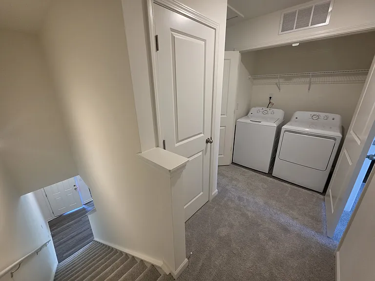 3104 Fulong Dr — Photo 10