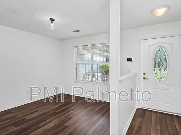 4th image of 212 Brookstone Way