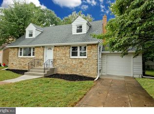 137 Glendale Dr, Ewing, NJ 08618
