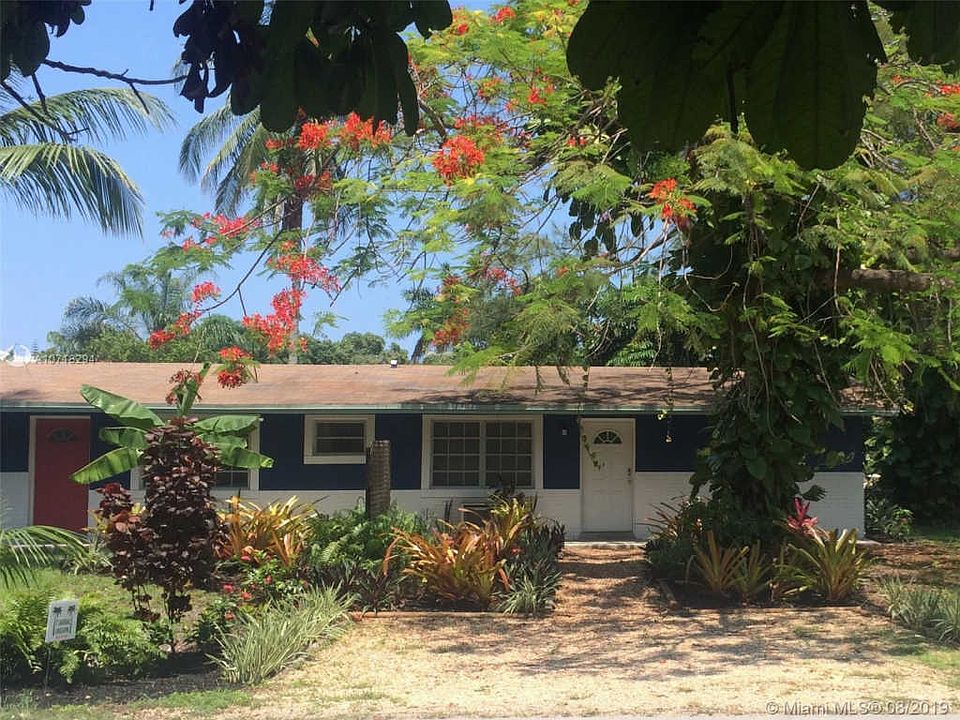 1st image of 216 Lauderdale Trl #12