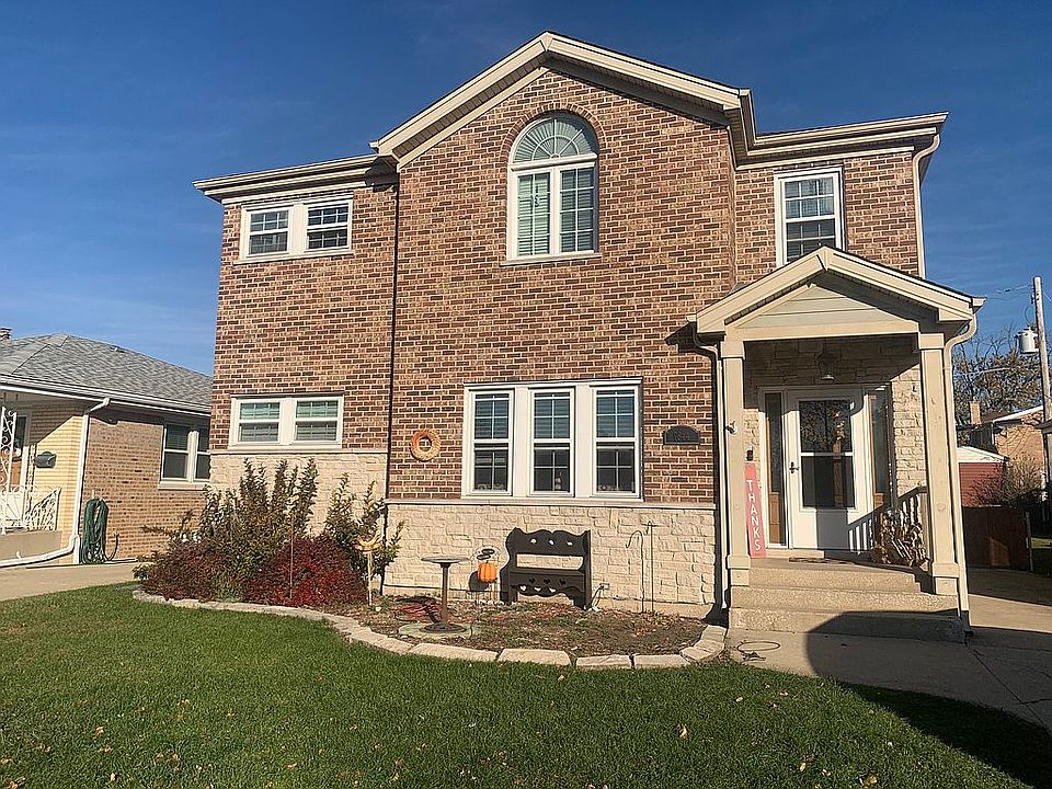 Beautifully maintained home!