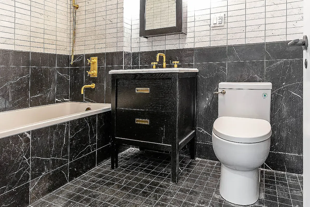 564 Saint John's Place — Photo 3
