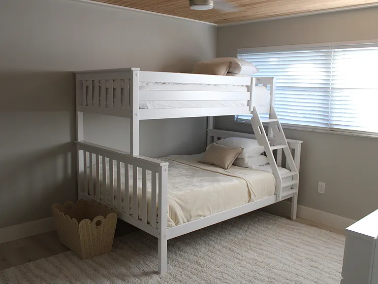 3rd bedroom bunk beds