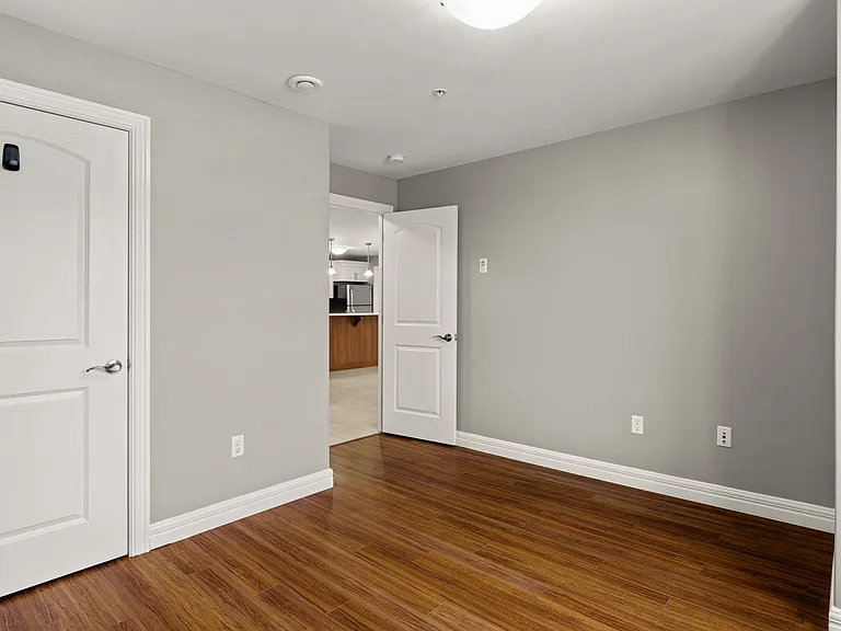 235 Baker Dr — Photo 13