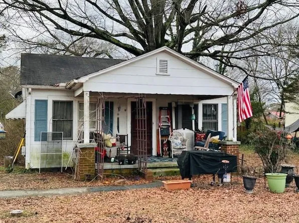 307 Peters St, Calhoun, GA 30701